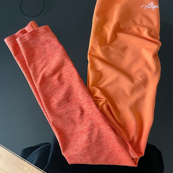 Alphalete amplify leggings - Picture 3 of 3